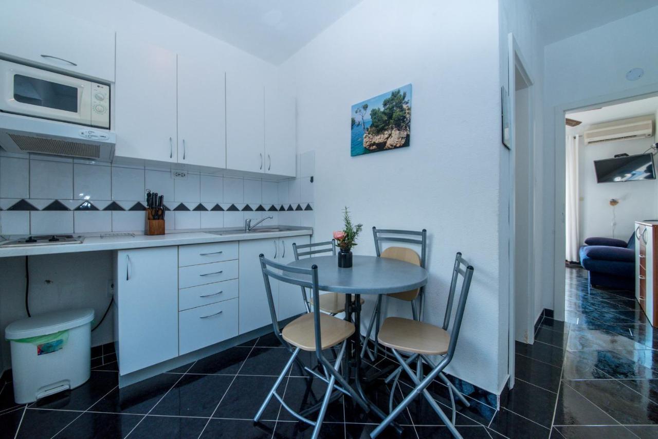 Apartments Niko プロマイナ エクステリア 写真