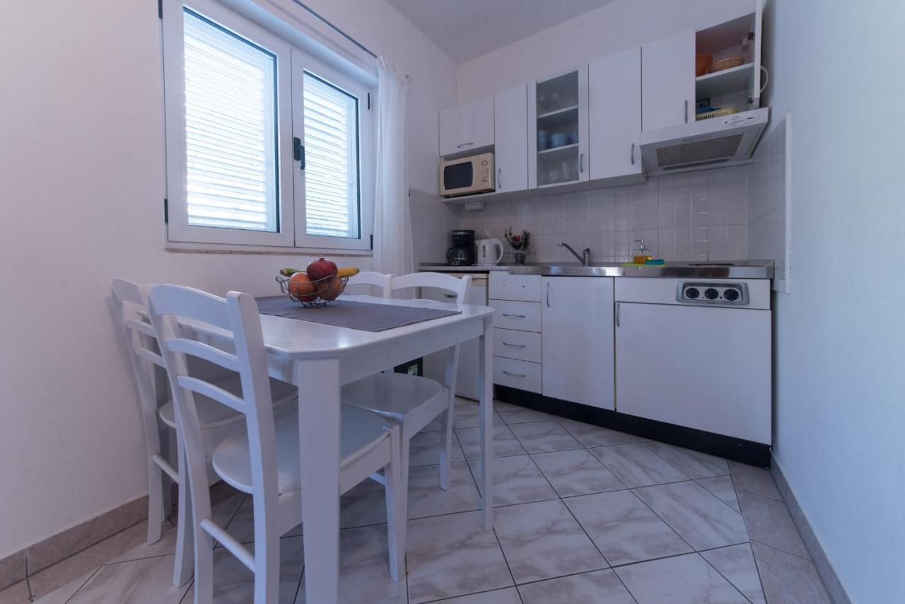 Apartments Niko プロマイナ エクステリア 写真
