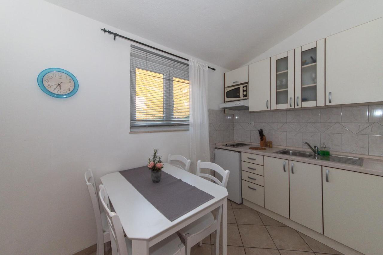 Apartments Niko プロマイナ エクステリア 写真